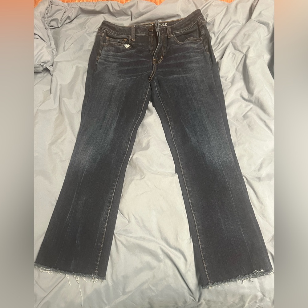 Dark Blue.. pictures make them look black. Willing to bundle